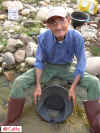 foto batea come si usa.jpg (63692 byte)